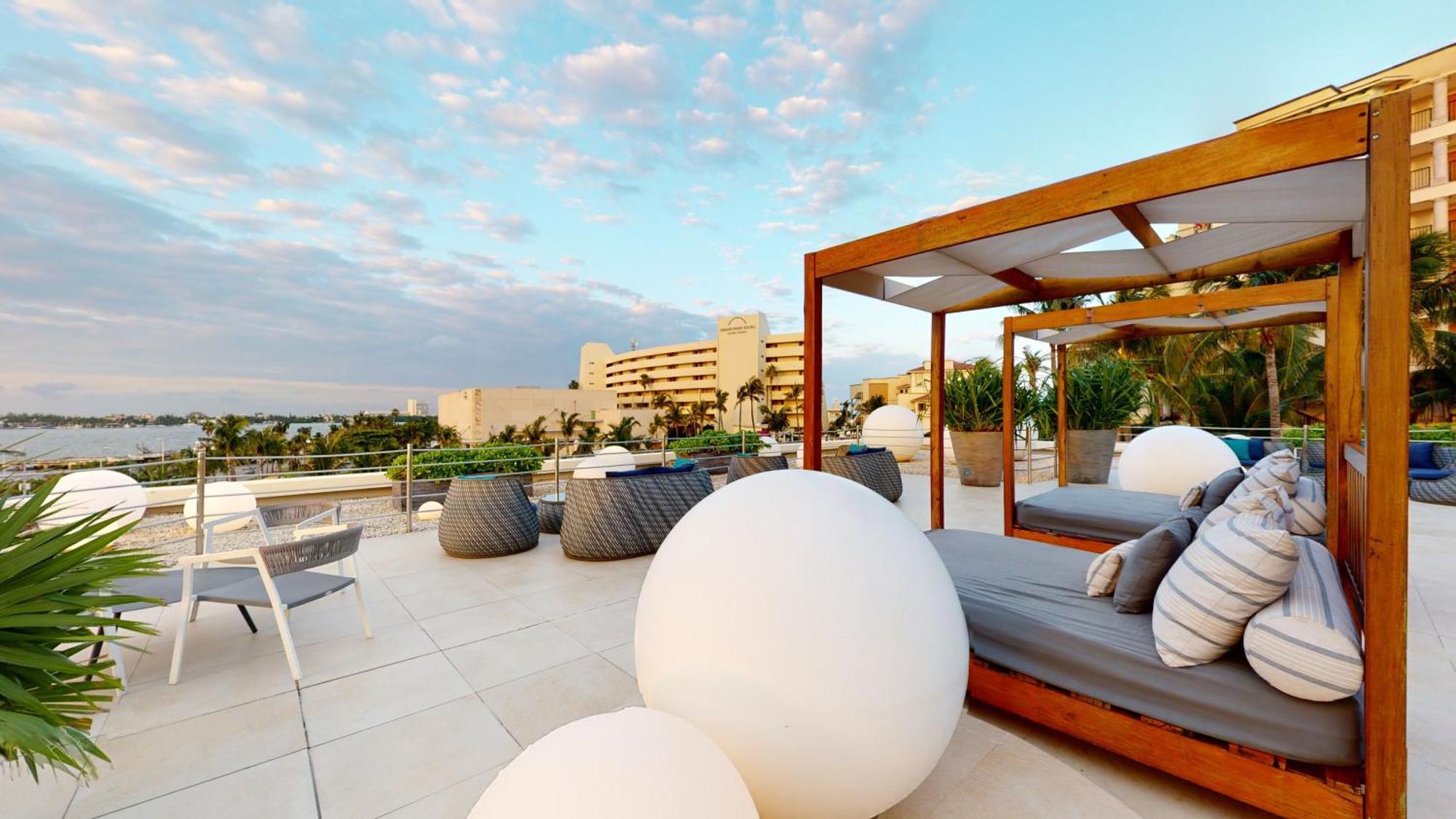 Royal Select At Grand Park Royal Cancun (Adults Only) Bagian luar foto
