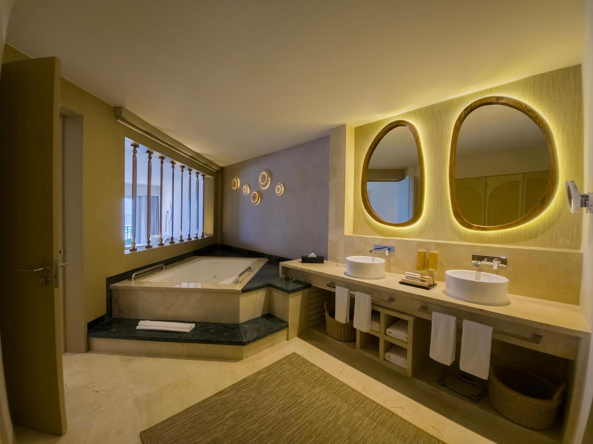 Royal Select At Grand Park Royal Cancun (Adults Only) Bagian luar foto